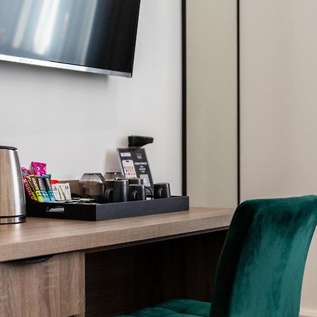 The Chapter Hotels - The J Hyde Park Лондон Екстериор снимка