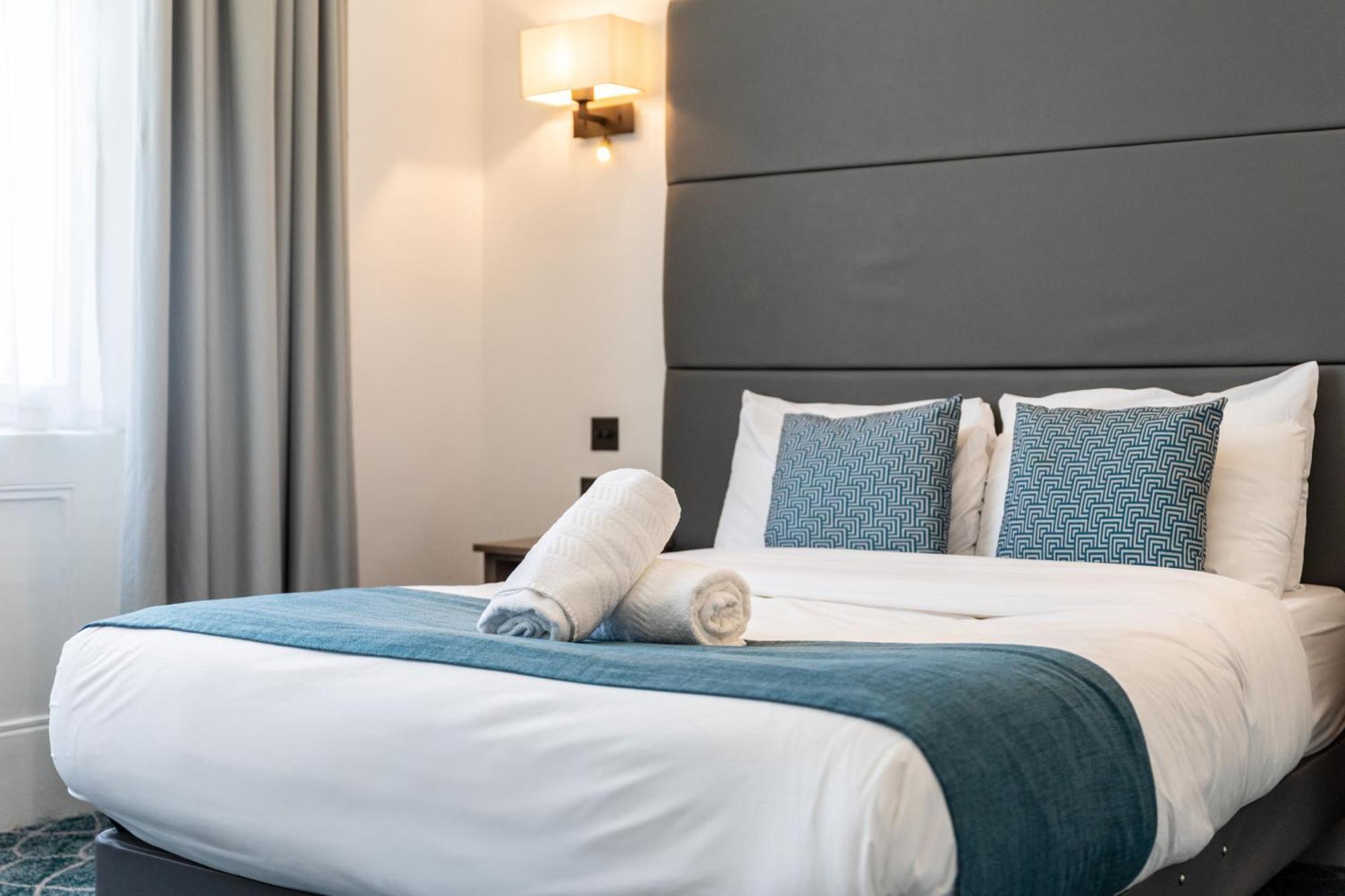 The Chapter Hotels - The J Hyde Park Лондон Екстериор снимка