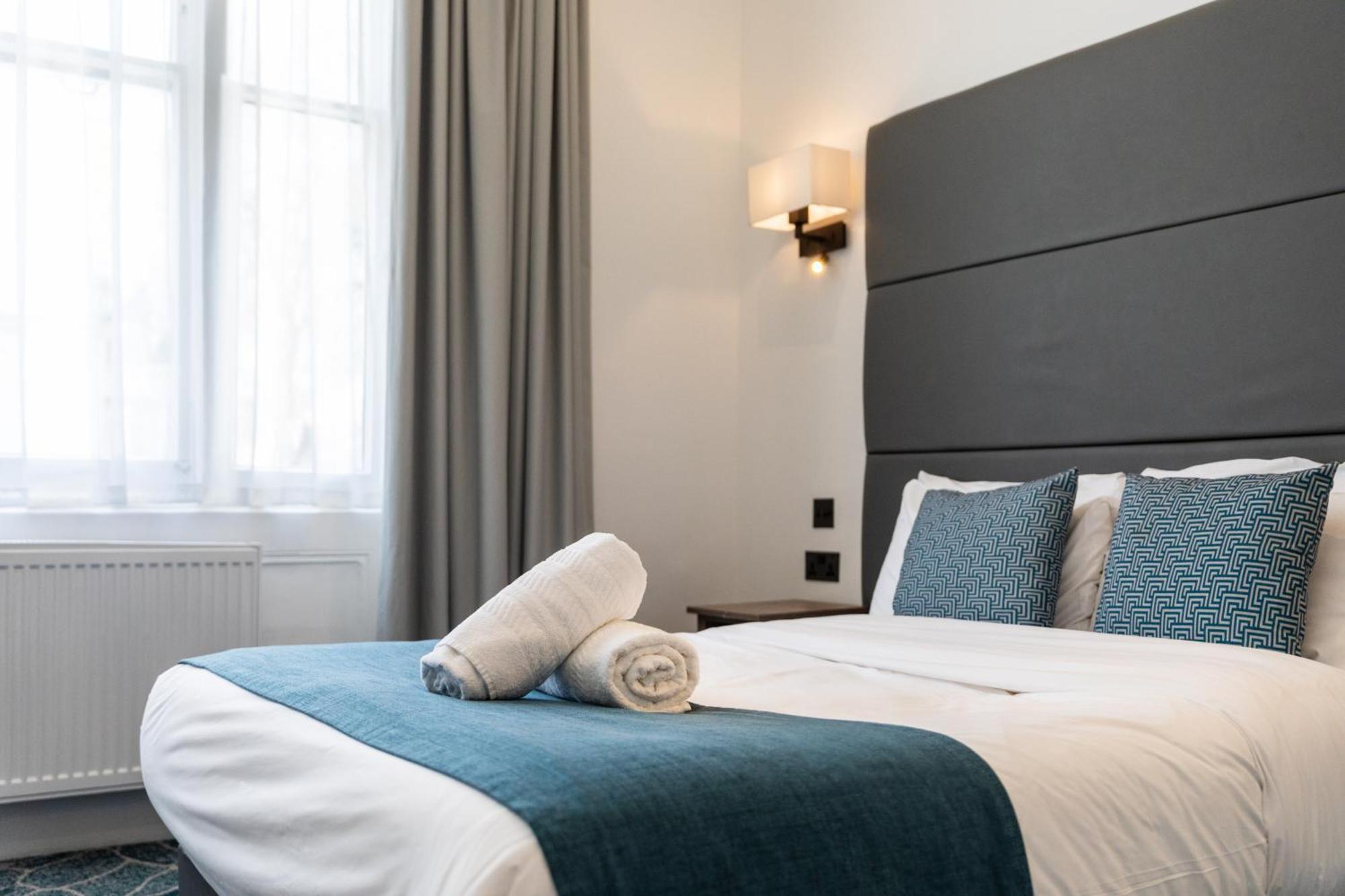 The Chapter Hotels - The J Hyde Park Лондон Екстериор снимка
