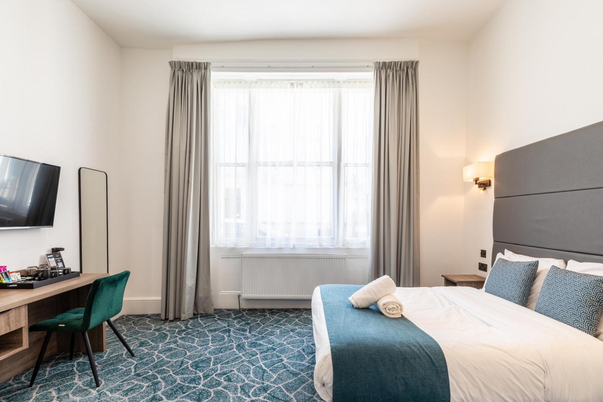 The Chapter Hotels - The J Hyde Park Лондон Екстериор снимка