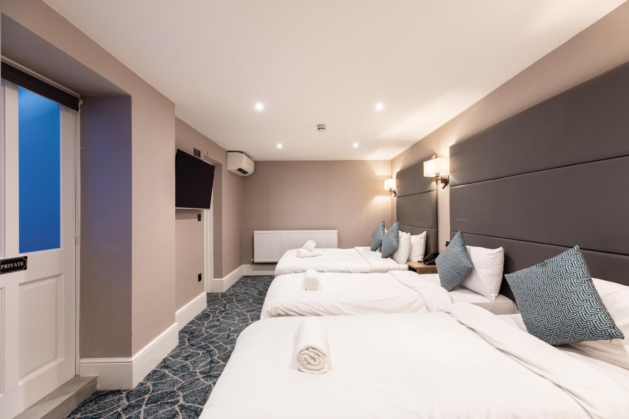 The Chapter Hotels - The J Hyde Park Лондон Екстериор снимка